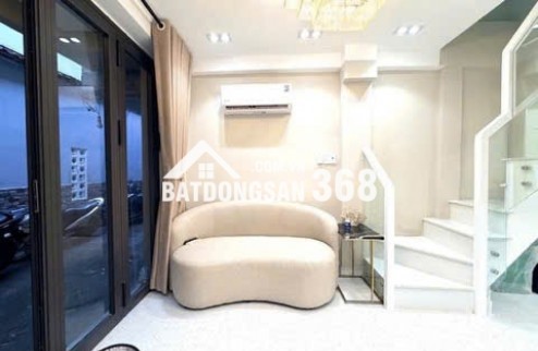 NHÀ GẦN NGÃ TƯ HÀNG XANH - ĐINH BỘ LĨNH THÔNG XÔ VIẾT NGHỆ TĨNH - BÌNH THẠNH